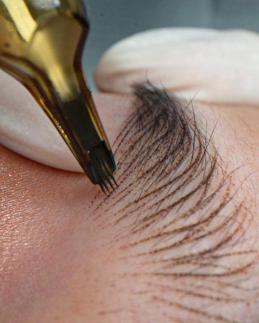 Client consultation with aesthetician Rachel Rodgers